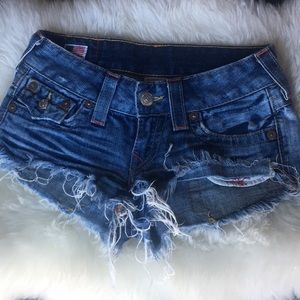 Joey cut-offs size 24